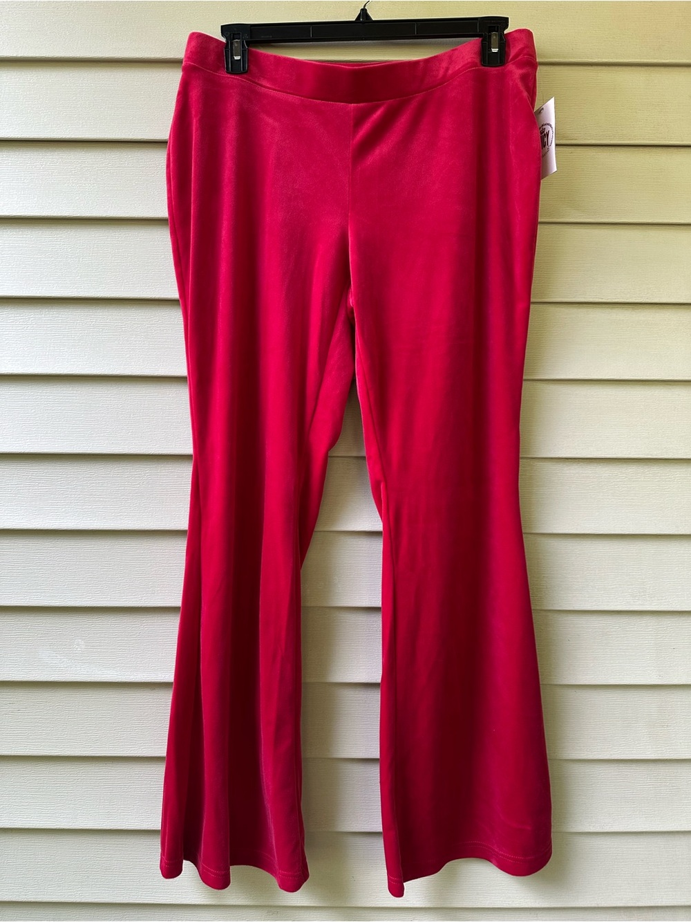 Juicy Couture magenta pants